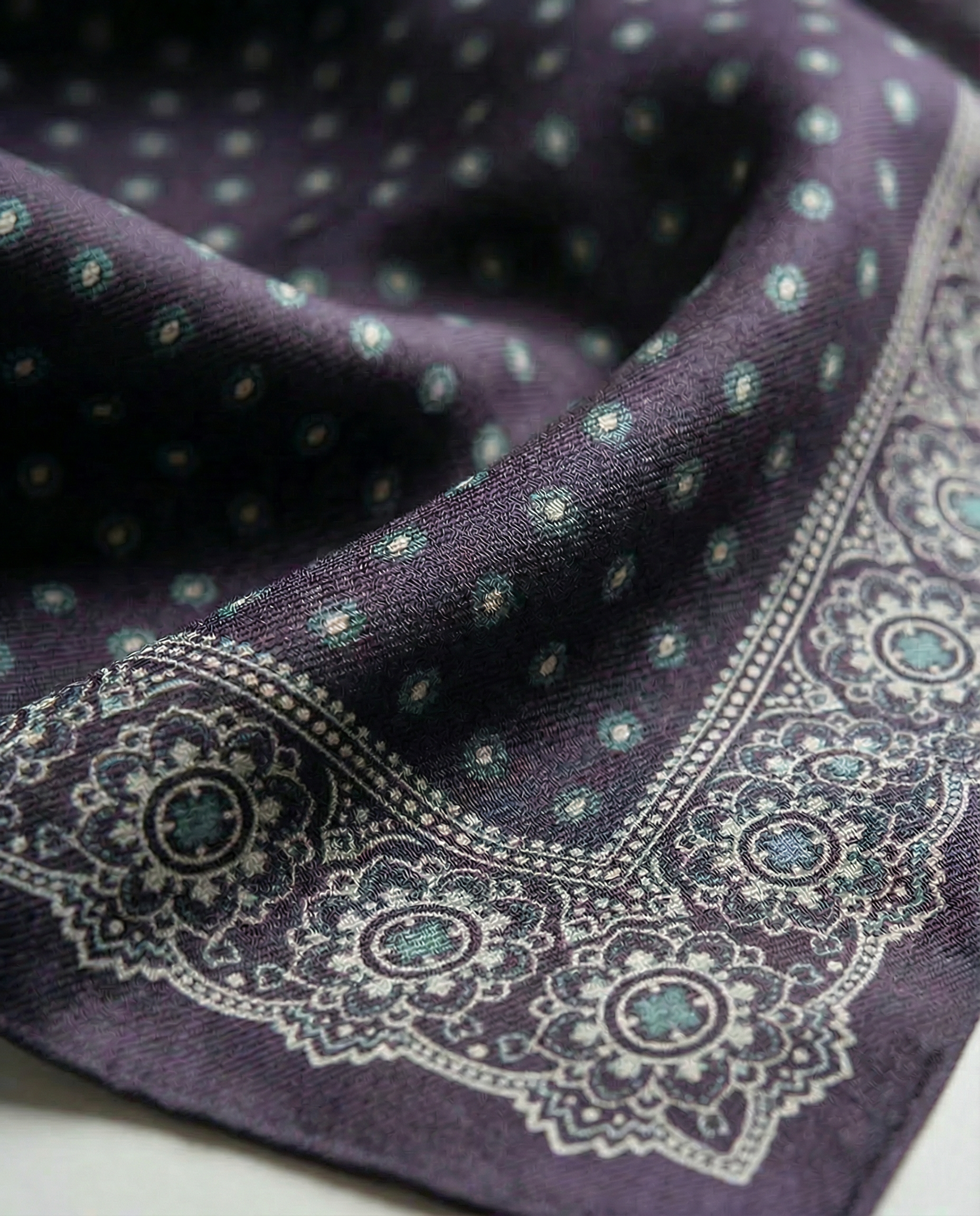Leoni Lilac Silk Pocket Square